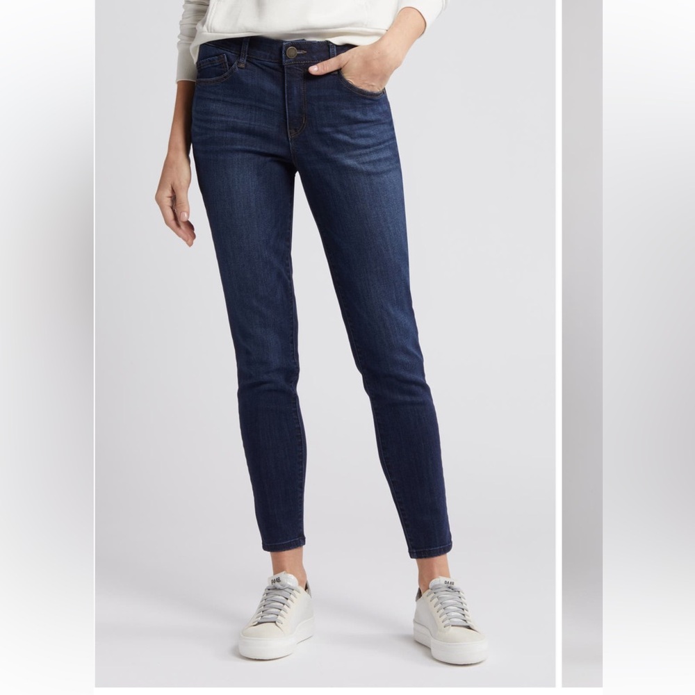 Dark Skinny Jeans